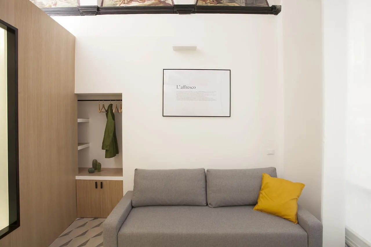 Genova Suite Art Janov